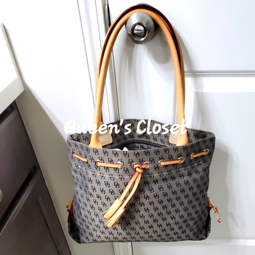 Dooney & Bourke | Vintage Denim Signature Canvas Tote w/ Leather Trim